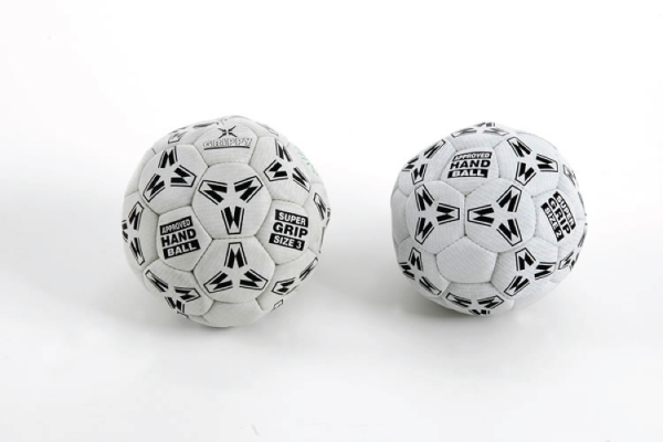 Ballon handball en cuir féminin n.2